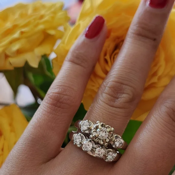 Vintage 14K Diamond Wedding Set - Picture 14 of 16